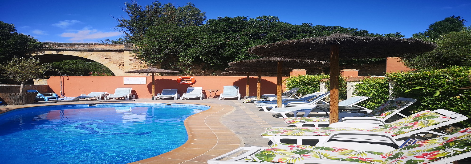 Boutique Hotel, 13 Beds, Owner Accommodation, Pool