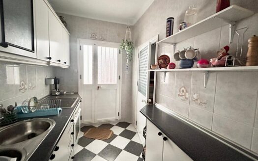 Townhouse for sale in Benaoján, Málaga