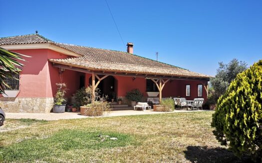 Rustic property with pool