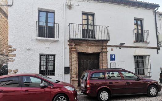 Hotel boutique con restaurante en el corazón de Ronda.