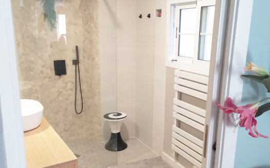 Vivienda andaluza – Casa totalmente reformada y amueblada