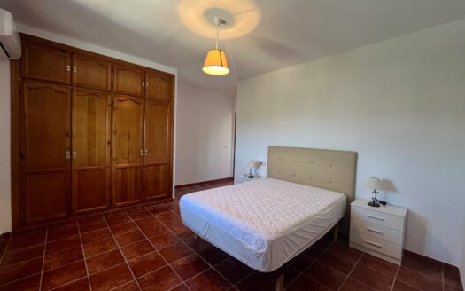 Finca en alquiler en Arriate – Con piscina privada
