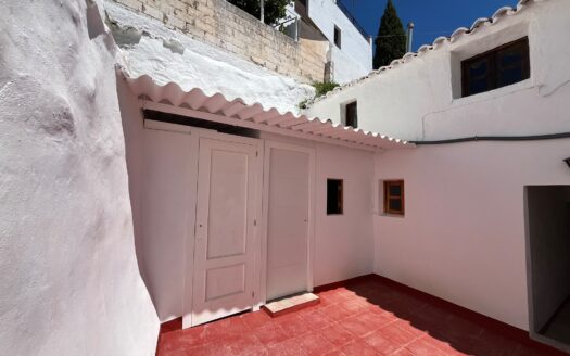 Casa Restaurada de 2 Dormitorios a 7min de ronda