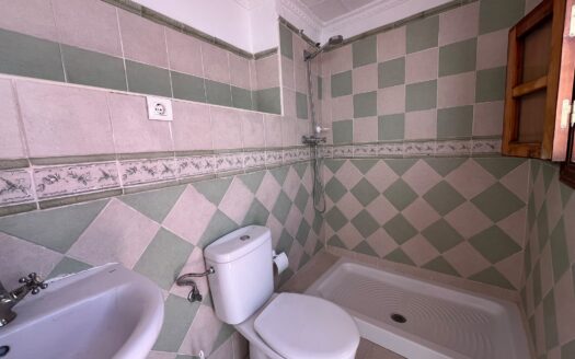 Casa Restaurada de 2 Dormitorios a 7min de ronda