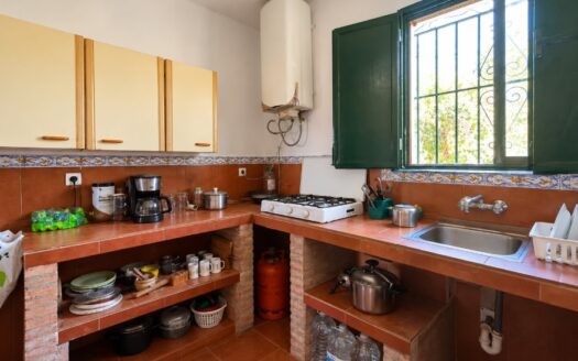 Finca con vistas, piscina y terreno